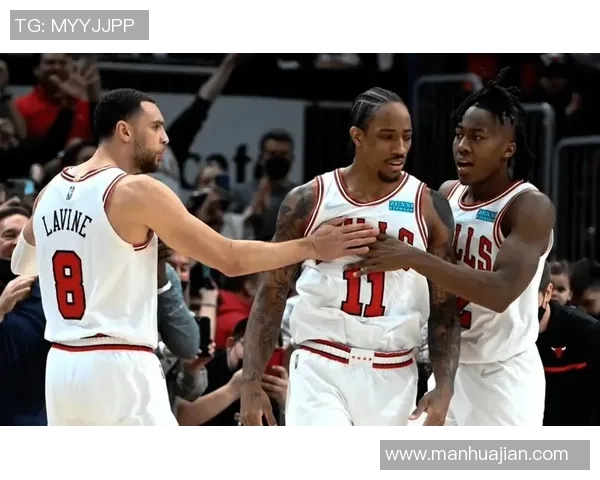 2016年NBA精彩对决公牛队与火箭队的激烈较量回顾与分析 2016年NBA精彩对决公牛队与火箭队的激烈较量回顾与分析